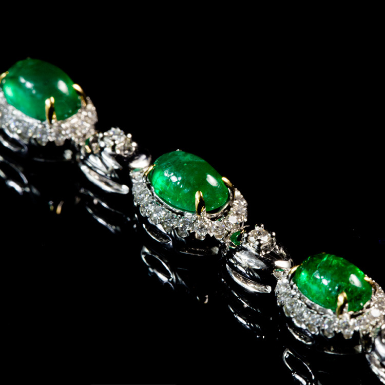 白18K金祖母绿手链2.735克拉/6粒