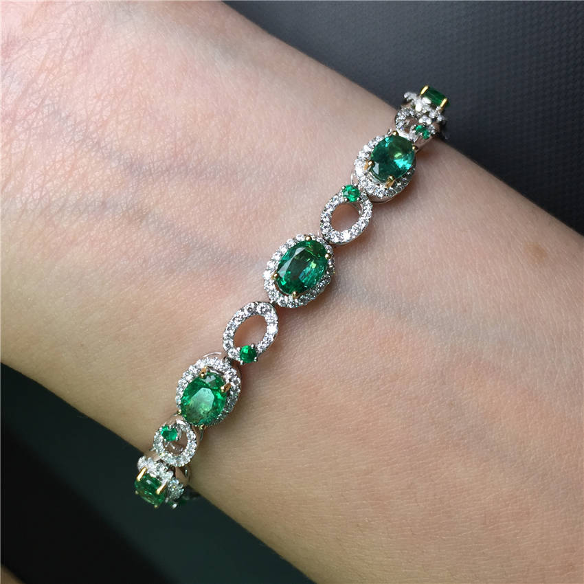 白18K金祖母绿手链3.781克拉/10粒