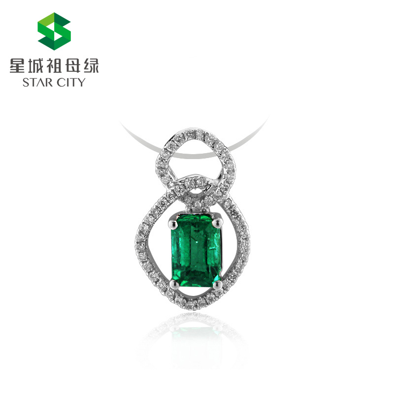 白18K祖母绿钻坠0.815ct