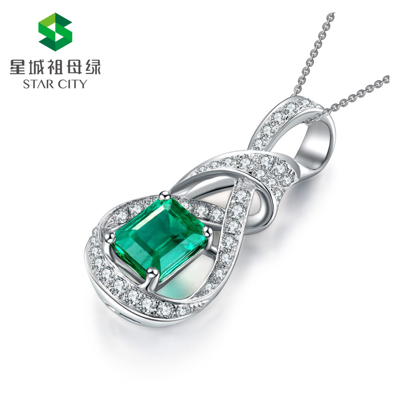 白18K祖母绿钻坠0.83ct
