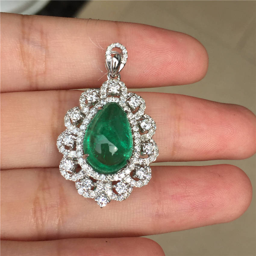 白18K金祖母绿钻坠4.933ct