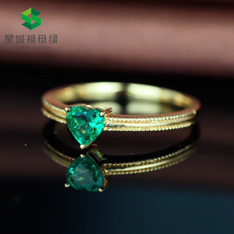 黄18K金祖母绿戒指0.387ct 心形宝石情侣