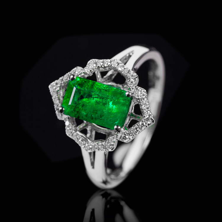 白18K祖母绿钻戒1.391ct