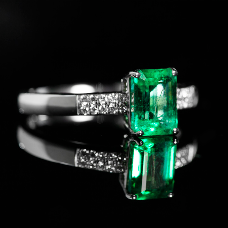 白18K祖母绿钻戒1.191ct