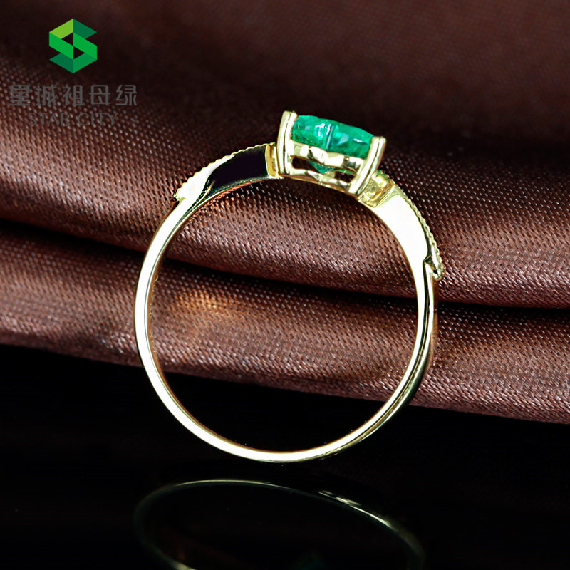 黄18K金祖母绿戒指0.377ct