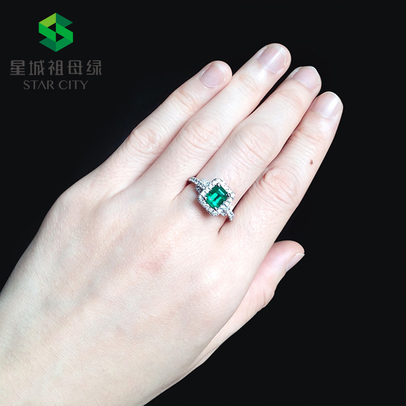 白18K祖母绿钻戒1CT