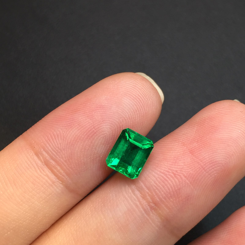 哥伦比亚 祖母绿裸石1.27ct GRS vivid muzo minor to moderate