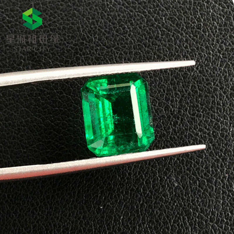 赞比亚 祖母绿裸石3.16克拉 GRS vivid Minor
