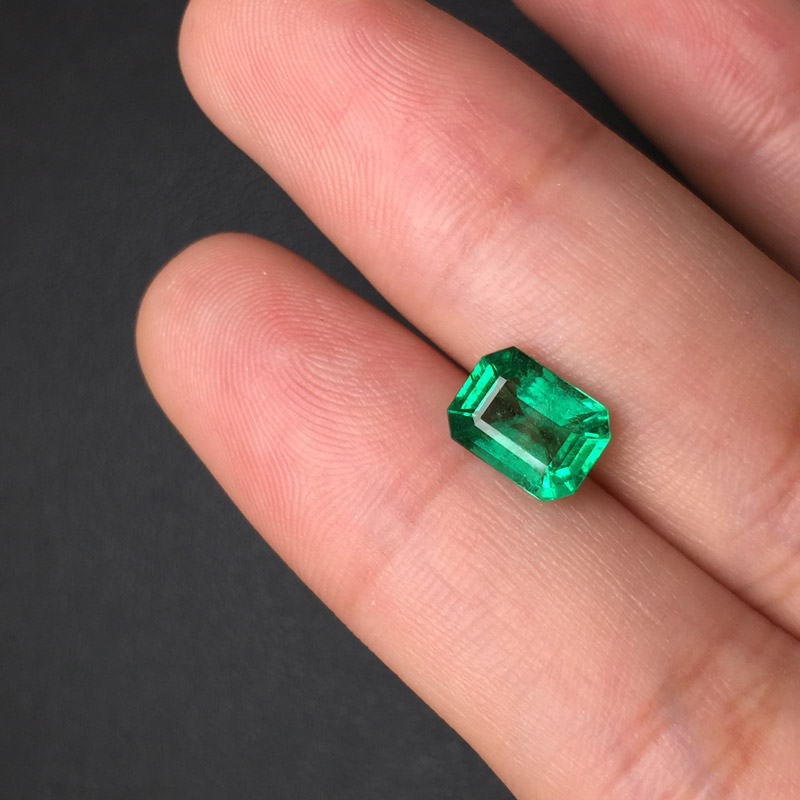 赞比亚 祖母绿裸石1.39ct GUILD MEDIUM GREEN MINOR