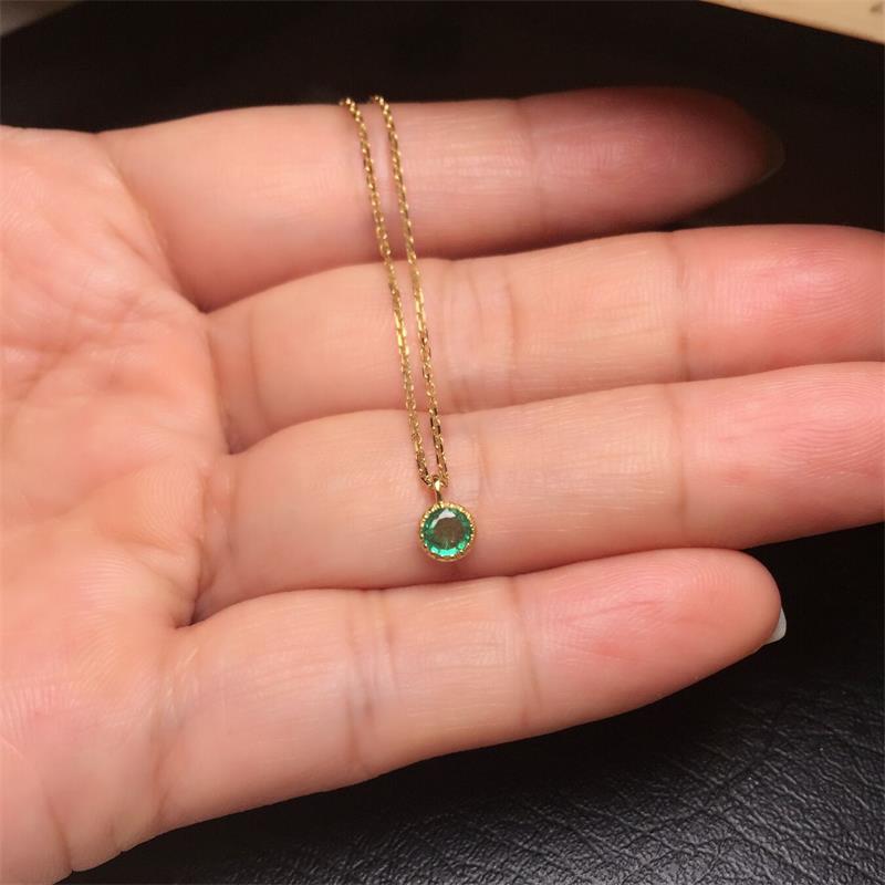 黄18K金祖母绿链牌0.222克拉