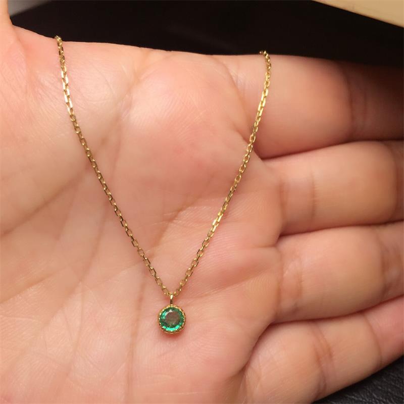 黄18K金祖母绿链牌0.345克拉