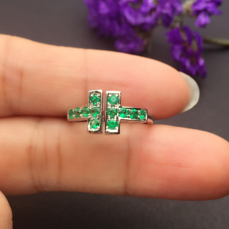 白18K金祖母绿钻戒0.378ct/12p T型简约戒指