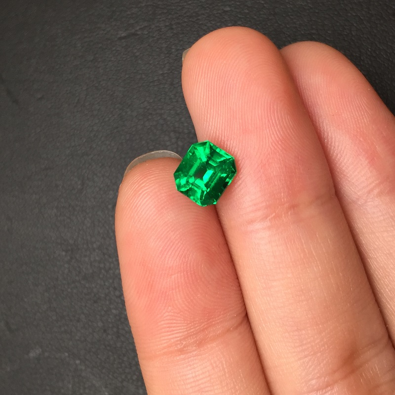 祖母绿裸石 木佐绿 1.17克拉 vivid muzo minor