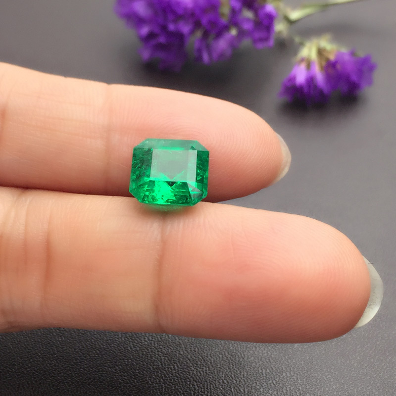 哥伦比亚 祖母绿裸石4.25克拉 GRS green Insignificant