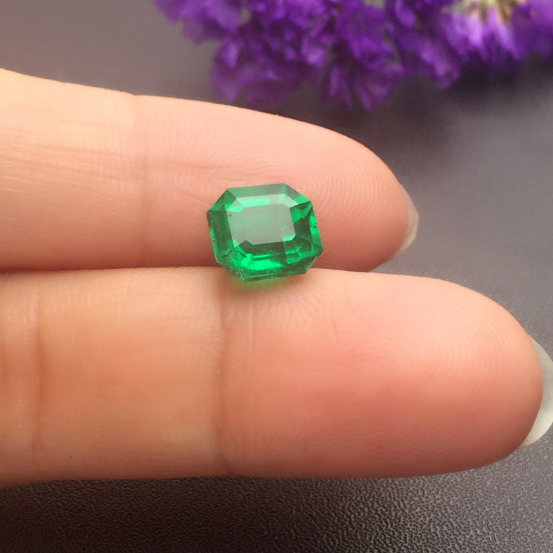 哥伦比亚 祖母绿裸石3.13克拉 GRS vivid Minor to Moderate