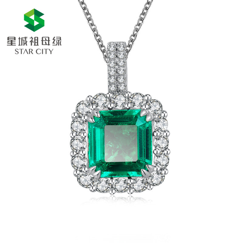 白18K祖母绿钻坠3.425ct