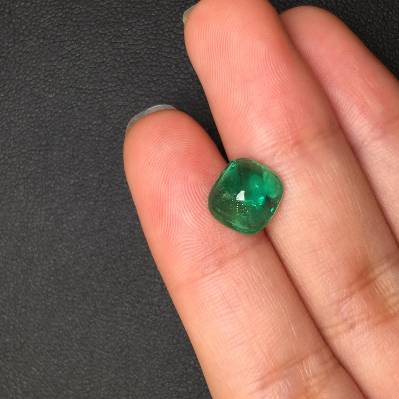 山型祖母绿裸石2.85ct  哥伦比亚  MEDIUM GREEN