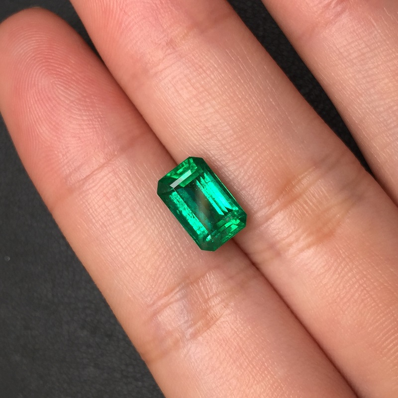 祖母绿裸石2.53克拉