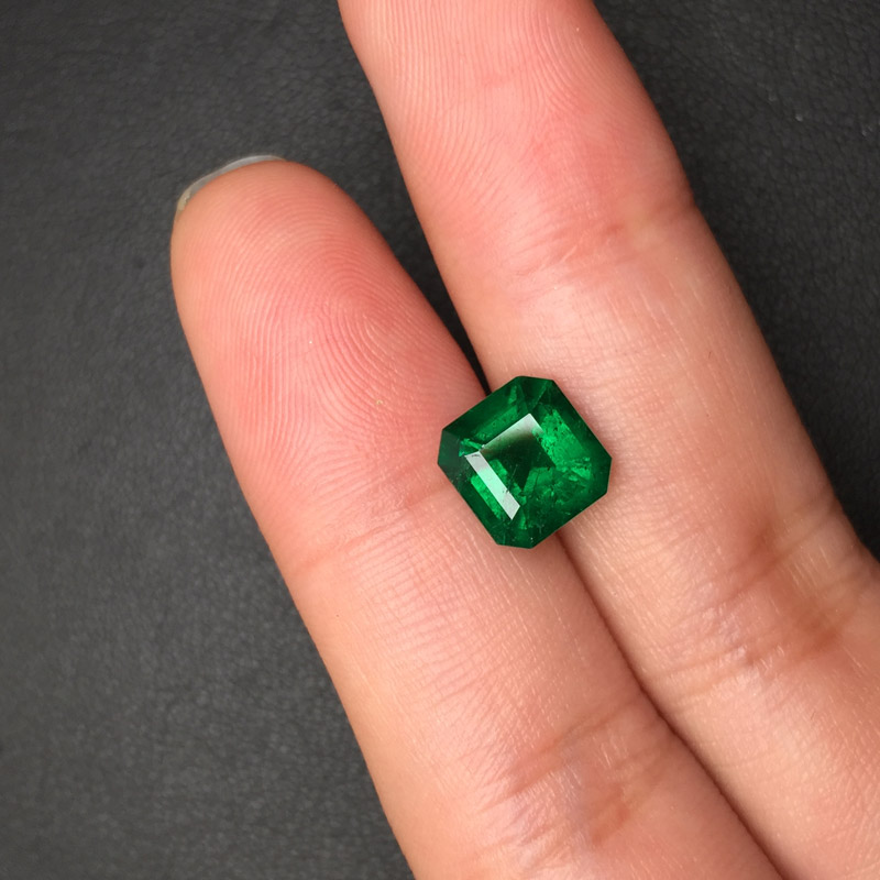 哥伦比亚 祖母绿裸石1.9克拉 GRS green None 无油