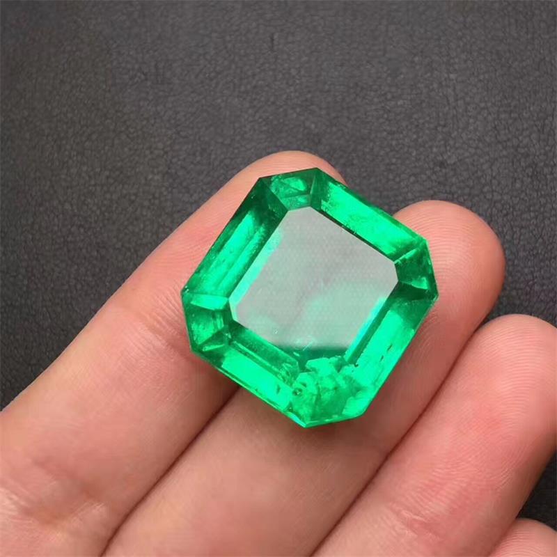 祖母绿裸石30.85克拉 哥伦比亚祖母绿GRS证书