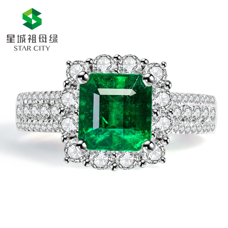 18K白祖母绿戒指 1.697