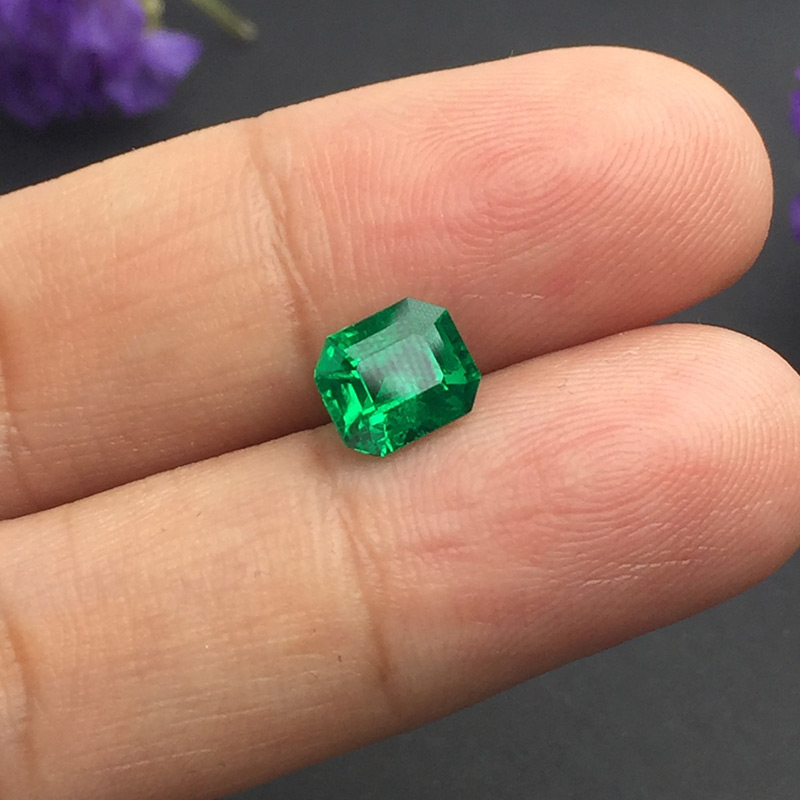 哥伦比亚 祖母绿裸石1.53ct GRS vivid green minor to moderate