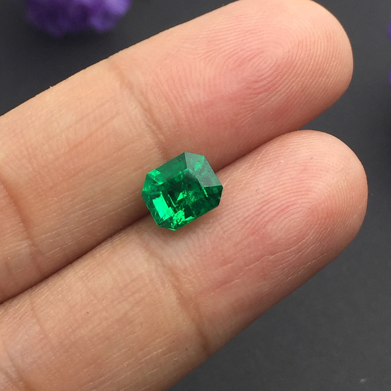 哥伦比亚 祖母绿裸石1.53ct GRS vivid green minor to moderate