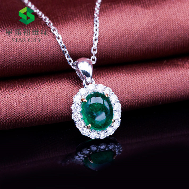 白18K金祖母绿钻坠1.08ct