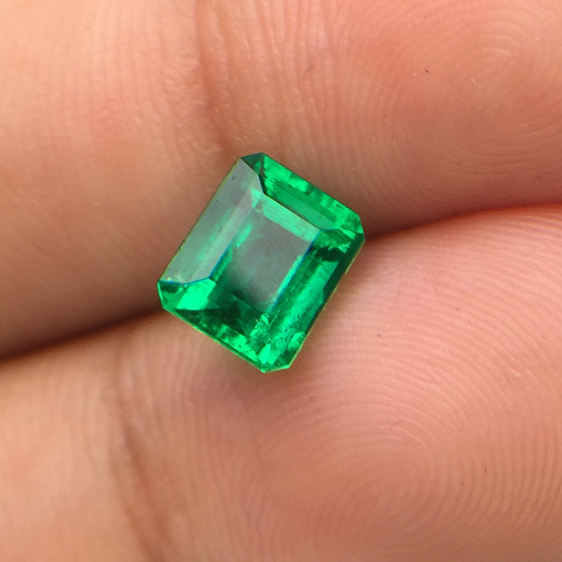 哥伦比亚 祖母绿裸石1.16ct GRS vivid muzo minor to moderate