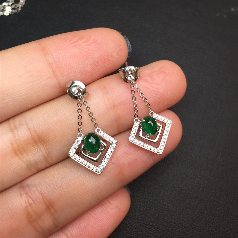 白18K金祖母绿耳钉0.858ct/2p 蛋面宝石耳饰 灵动