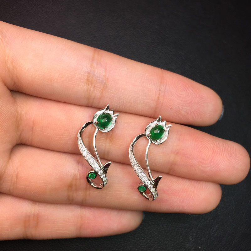 白18K金祖母绿钻坠0.45ct