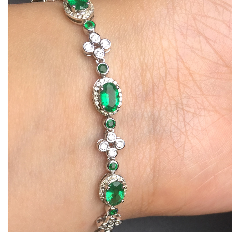 白18K金祖母绿手链1.628ct/5p 简约时尚宝石手链