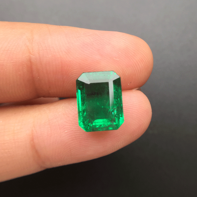 赞比亚祖母绿裸石3.96ctgreen