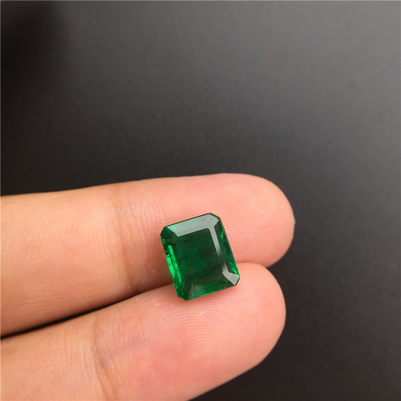 GUILD祖母绿裸石2.96