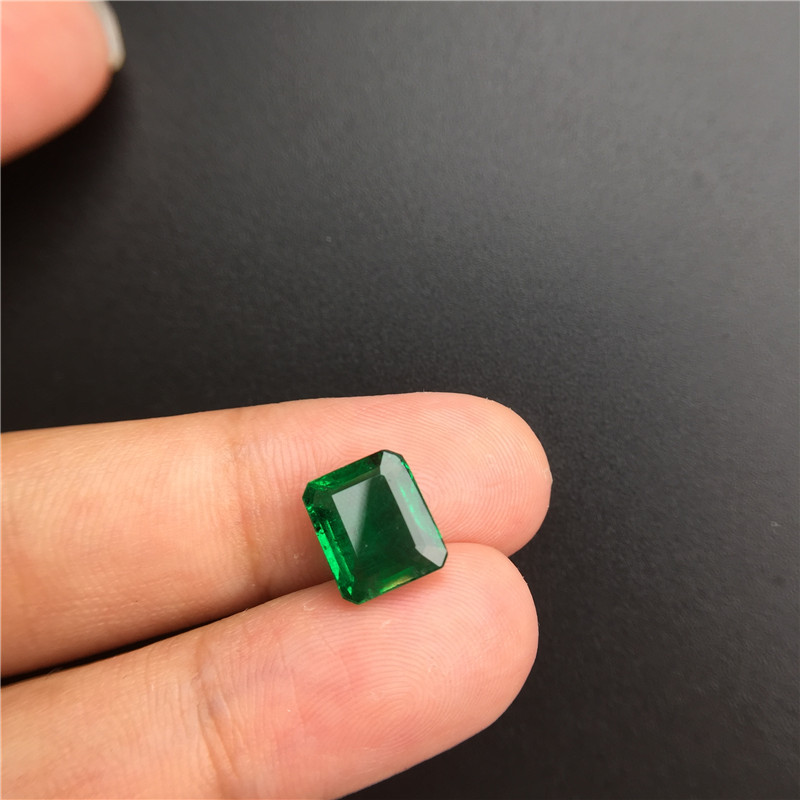 GUILD祖母绿裸石2.96