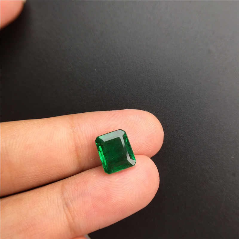 GUILD祖母绿裸石2.96