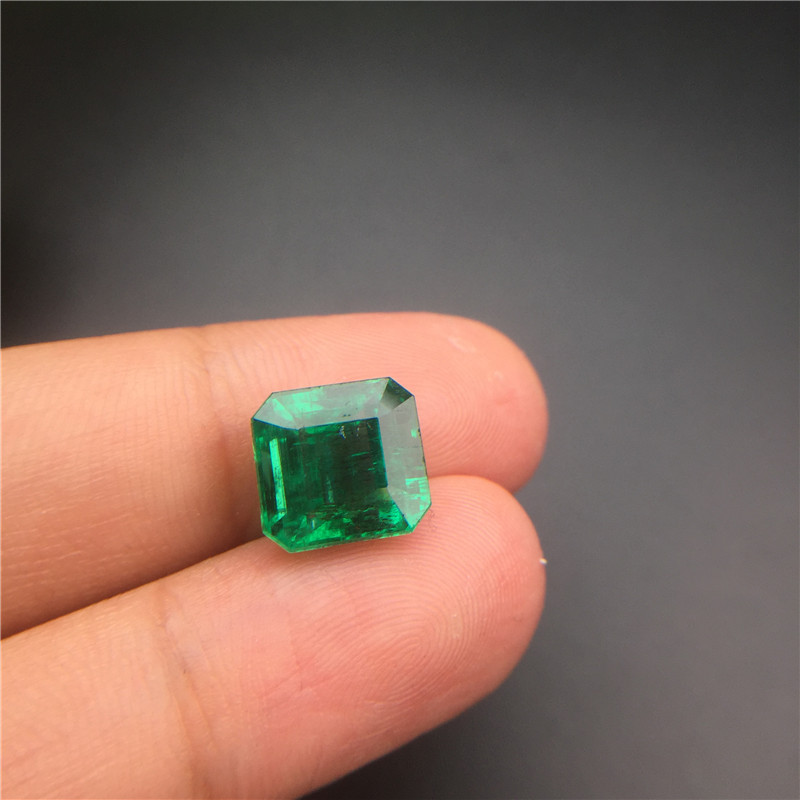 GUILD祖母绿裸石4.31