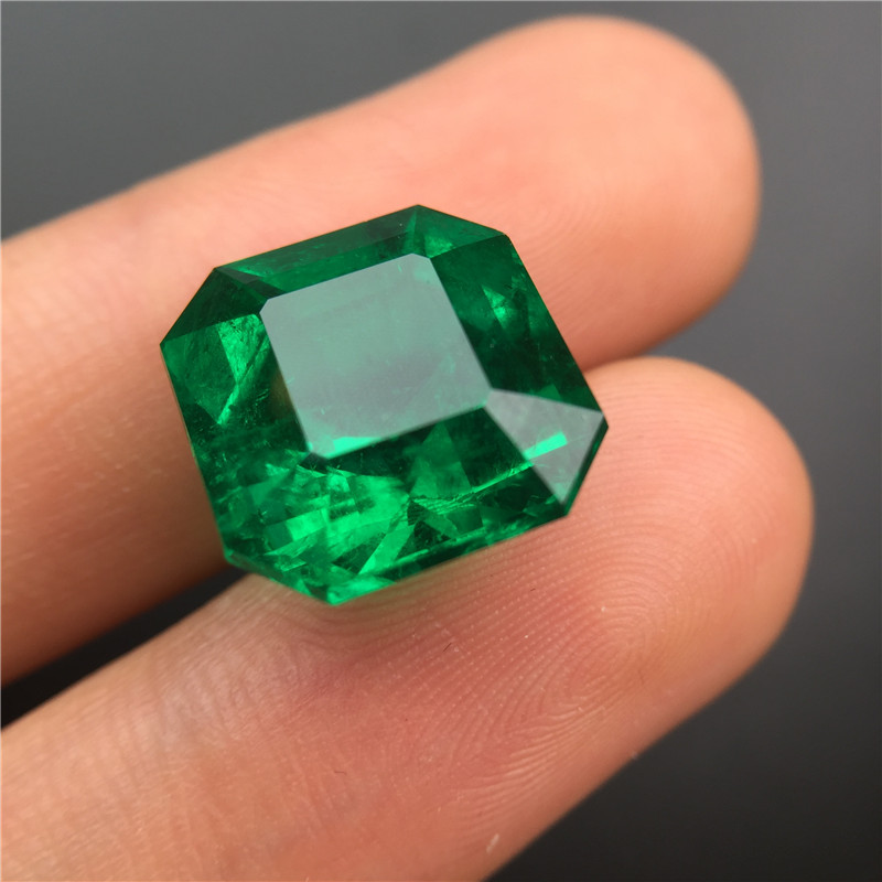 祖母绿裸石12.96