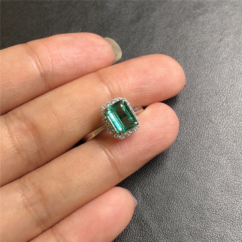 白18K金祖母绿钻戒1.532ct