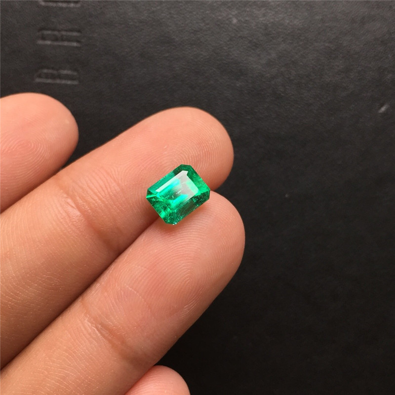 祖母绿裸石1.21ct