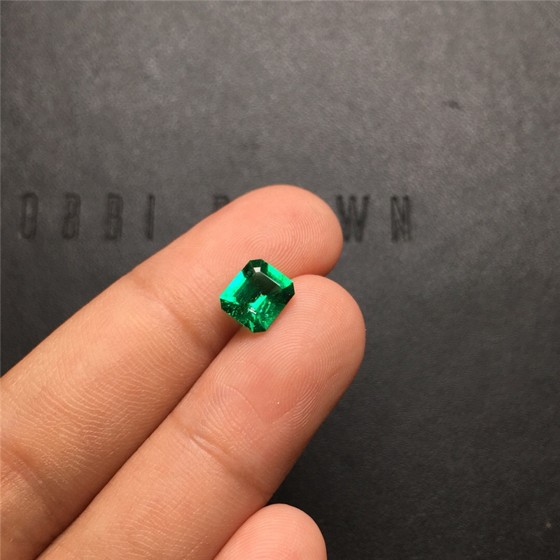 祖母绿裸石1.06ct