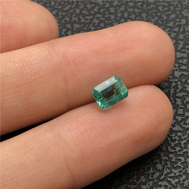 赞比亚祖母绿裸石1.154ct