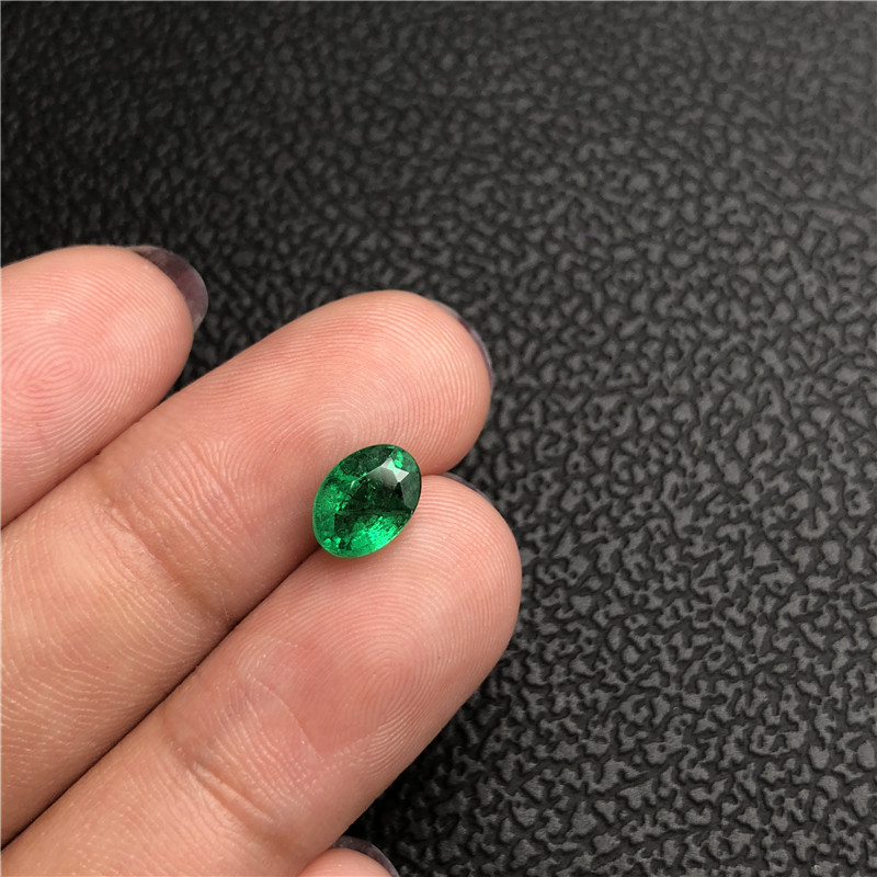 赞比亚祖母绿裸石1.23ct