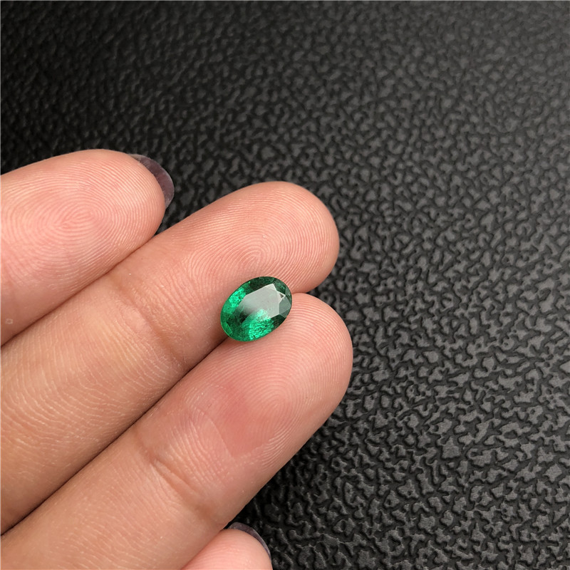 赞比亚祖母绿裸石0.867ct