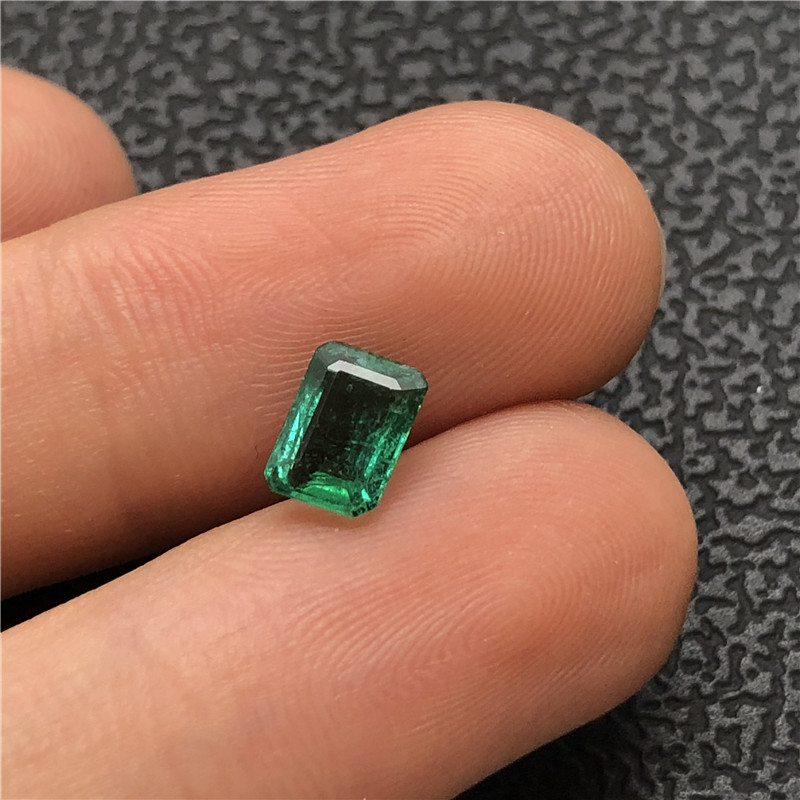 赞比亚祖母绿裸石1.145ct