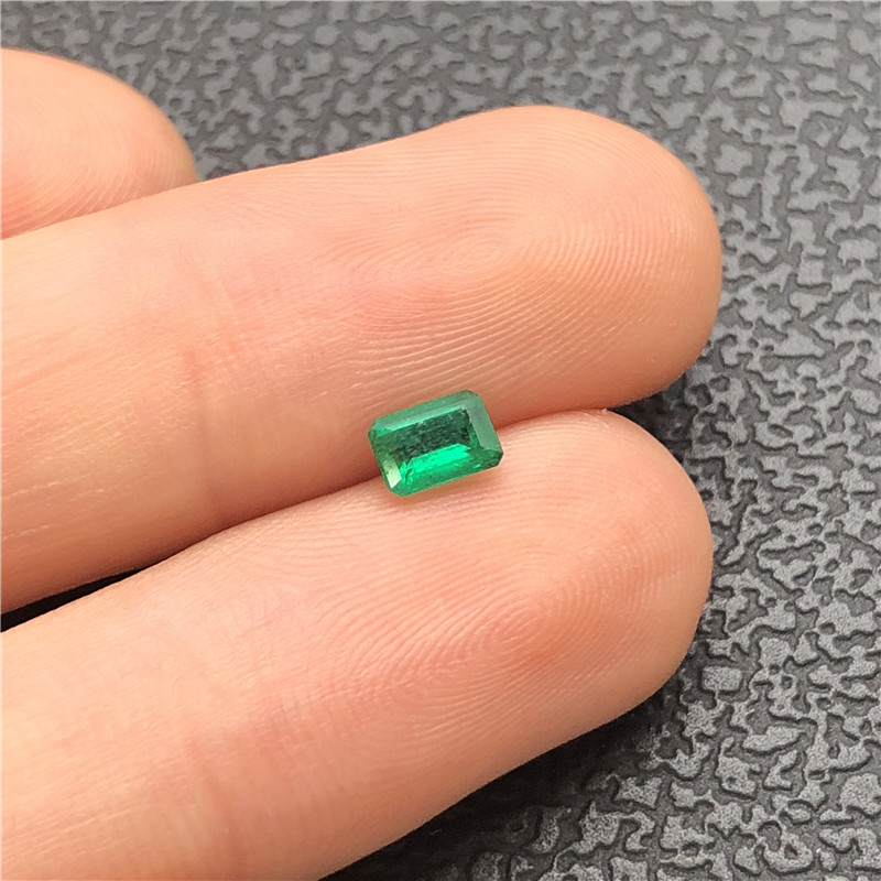 哥伦比亚祖母绿裸石0.422ct