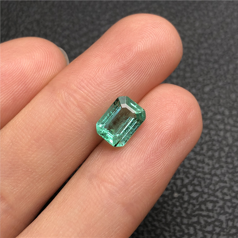 赞比亚祖母绿裸石1.97ct