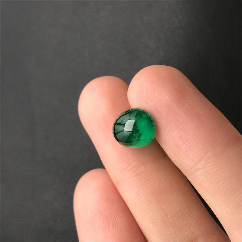 哥伦比亚祖母绿裸石 4.85ct Vivid Green Minor-to-Moderate