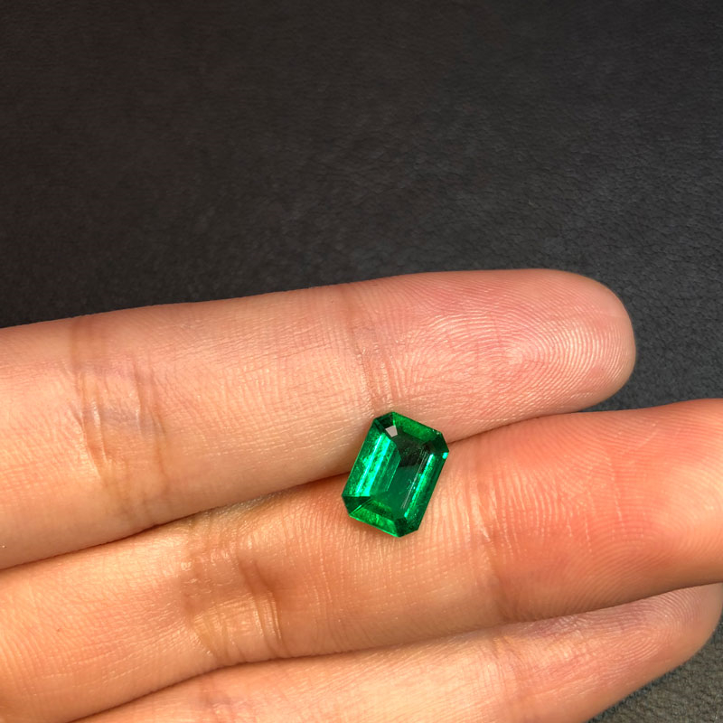 哥伦比亚祖母绿裸石 1.16ct Green None