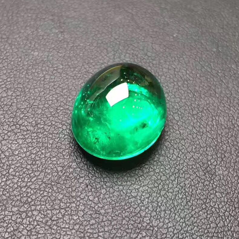 哥伦比亚祖母绿裸石 13.53ct Green Minor